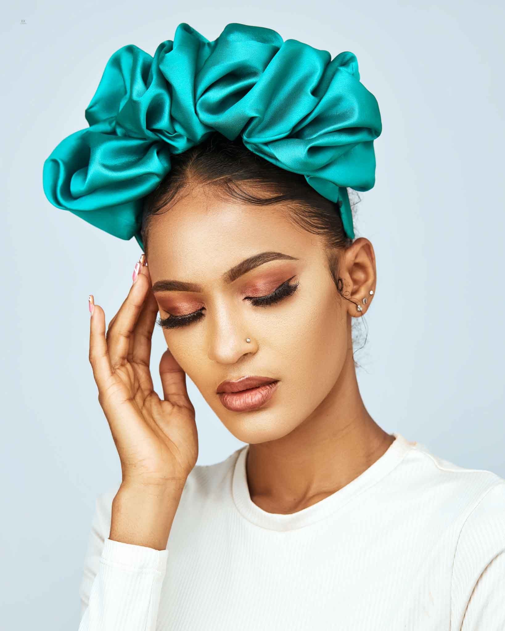 Lamer Emerald Green Satin-Like Headband Emerald Headband Bridal Headpiece Green Tiara Beaded  main image 3