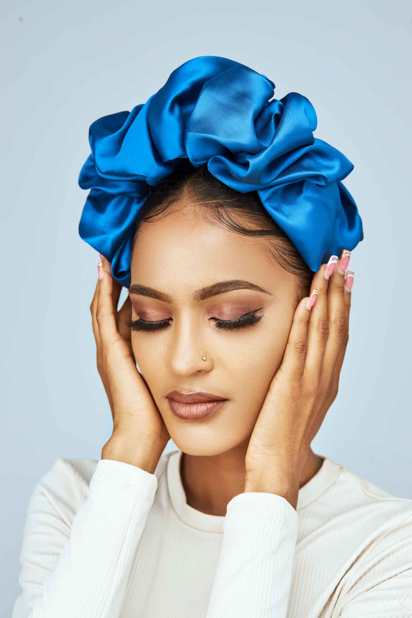 Marie Headband – Sapphire Blue – Amy